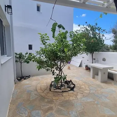 Barewake's Place 3 Cosy Perfect For Romantic Getaway By The Sea Apartmán Alikí