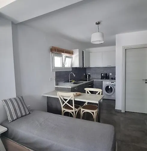 Barewake's Place 3 Cosy Perfect For Romantic Getaway By The Sea